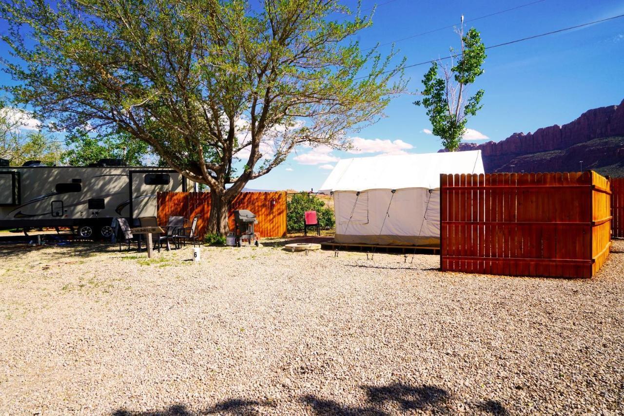 Funstays Glamping Setup Tent In Rv Park #6 Ok-T6 Moab Exterior photo